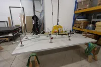 1 ridicător de plăci cu vid, marca Fezer