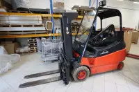 1 elektrikli forklift, üretici Linde
