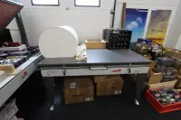 1 presă de vid, marca ATMOS