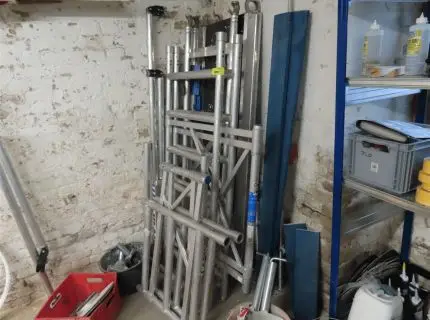 1 rullescaffold i aluminium med lille udlæg