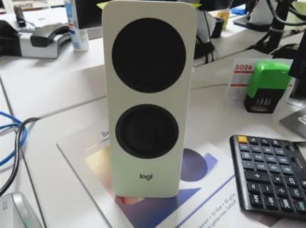 1 hangrendszer, márka: Logitech