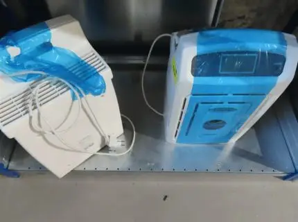 2 légtisztító, gyártó: Trotec, típus AirgoClean 105 S, 30-85 m² helyiségekhez, üzemi tartomány: 10-45°C