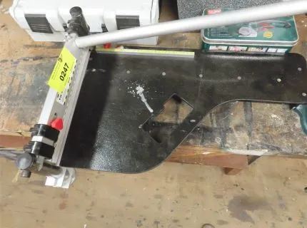 1台设计模切机，品牌：Storch，型号：Design Cutter 330mm