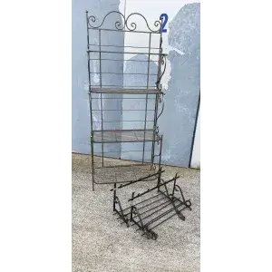 Raft metalic și 2 cuiere