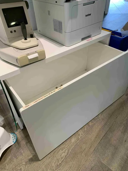 IKEA SMÅSTAD banco con cajón