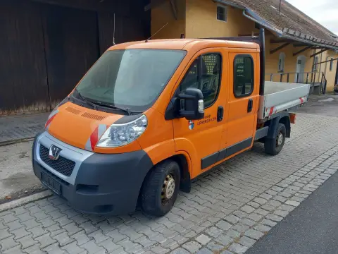 1 Peugeot Boxer 2.2 16V HDi doble cabina/plataforma