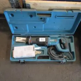 Sierra de sable, marca: Makita