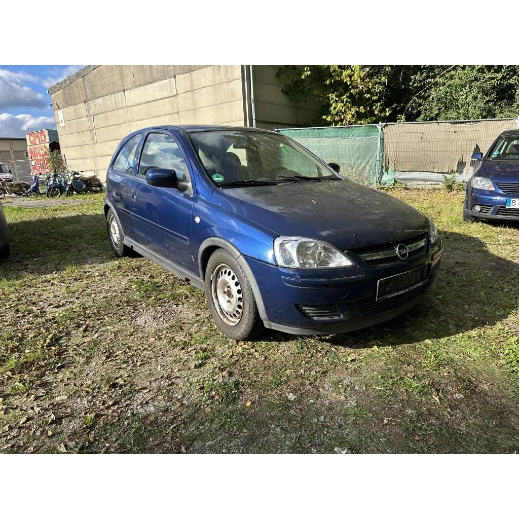 Opel Corsa (zaplijenjen)