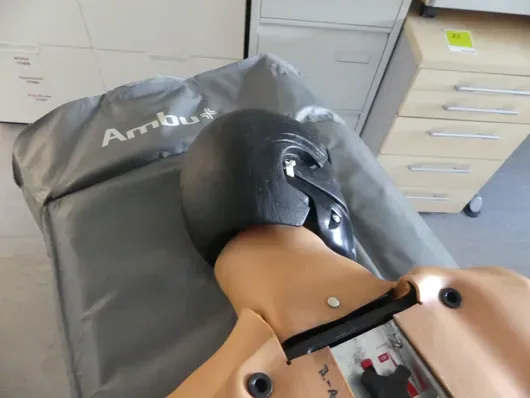 Manechin pentru resuscitare