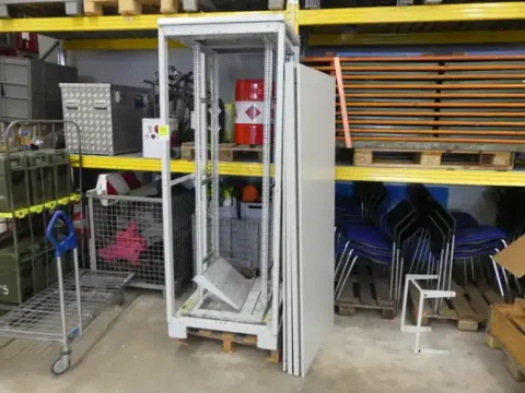 Serverschrank