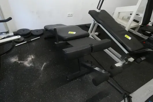 Banco de musculación multifunción