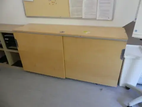 Sideboard