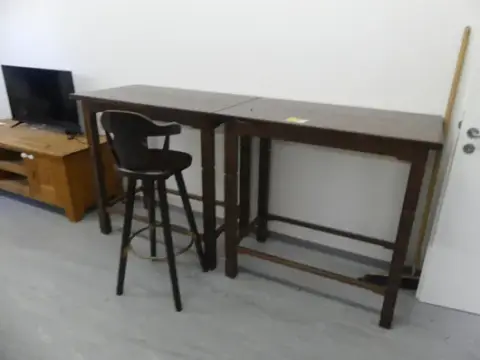 3x Tisch mit 3x Stuhl