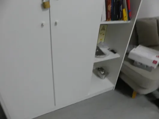 Lagerkab, uden indhold
