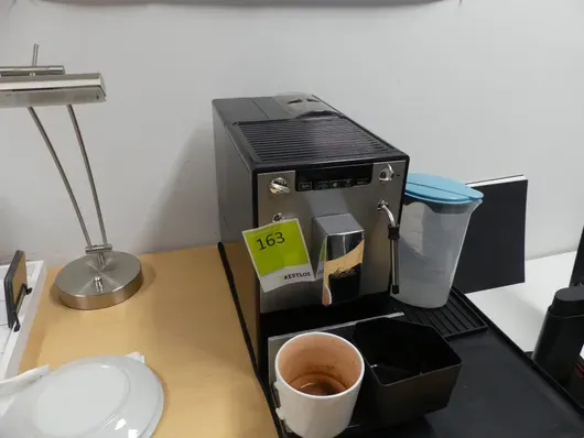 آلة قهوة MELITTA Caffeo Solo