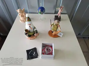 Božićni predmeti i ostalo: