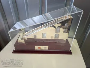 Srebrni model Vrihat Samrat Yantra