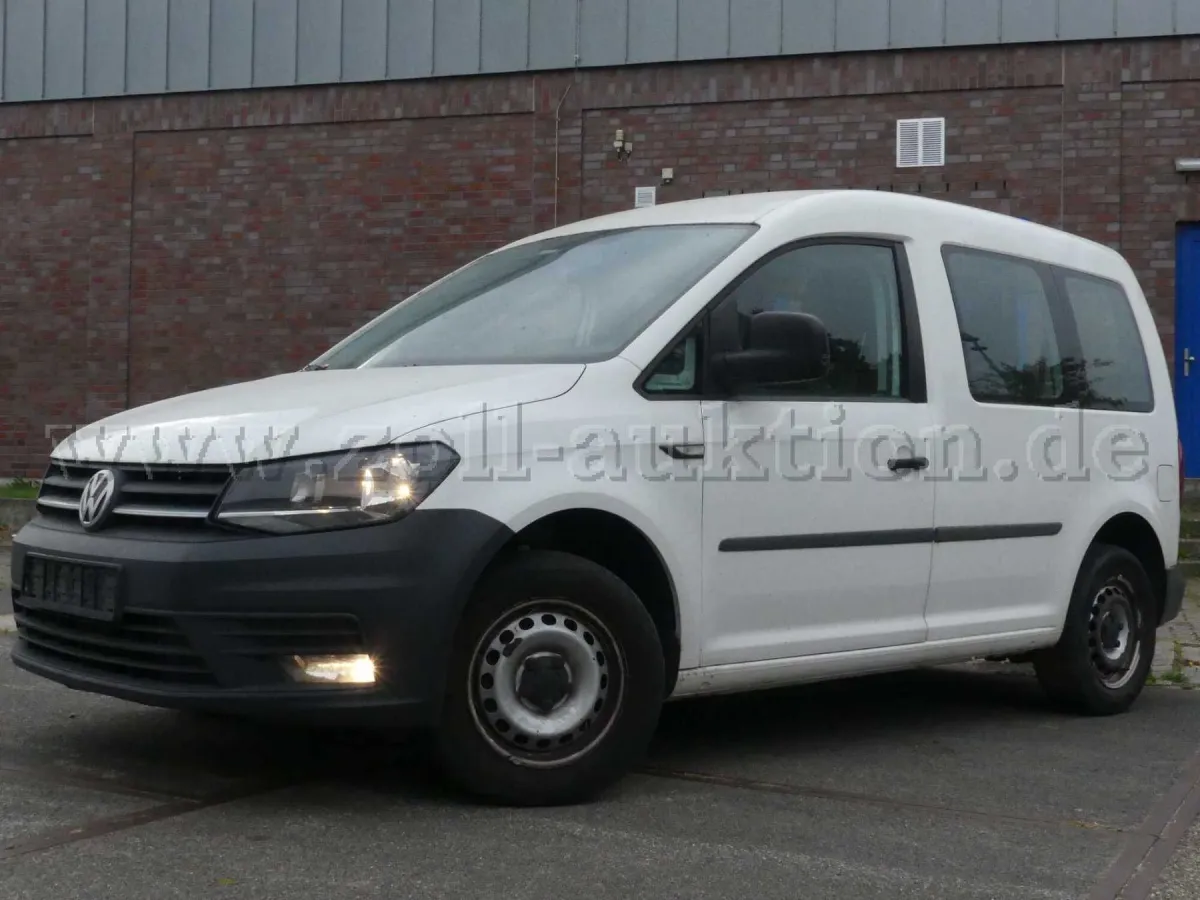 1 Volkswagen Caddy 2.0 TDI BMT Kombi - BW1-142, donneur de pièces