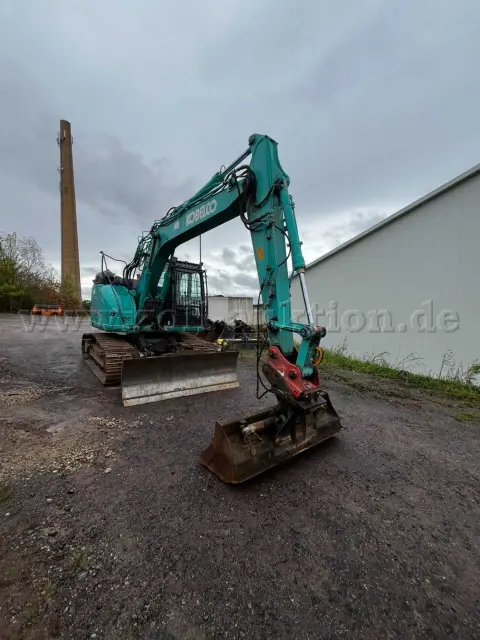 1 Kobelco, Bagger Bladerunner ED160BR-5
