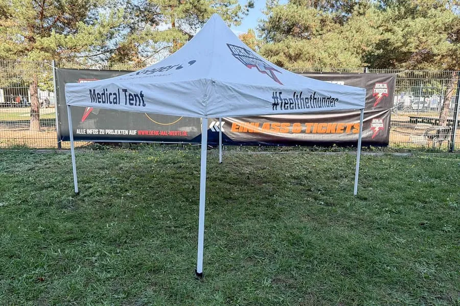 折叠帐篷 Medical Tent，有故障