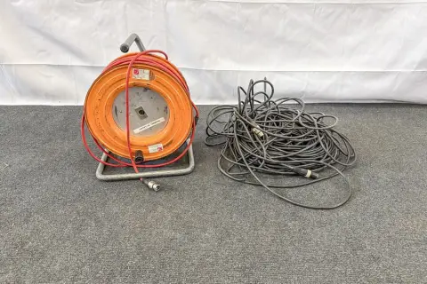 音频线缆一批