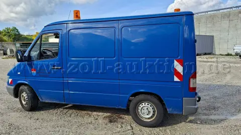 1 Mercedes Sprinter 211 CDI