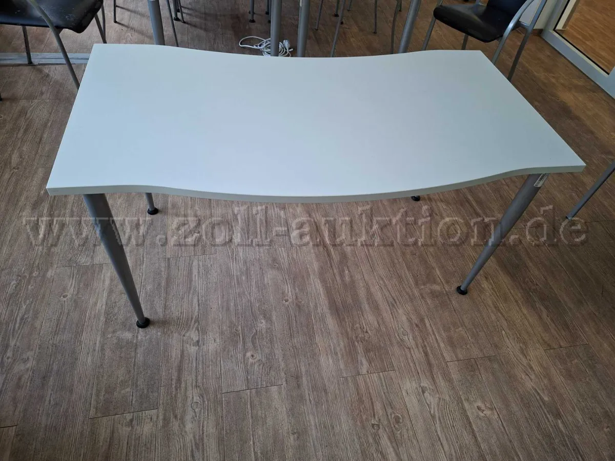 4 konferansebord, formet MODUL