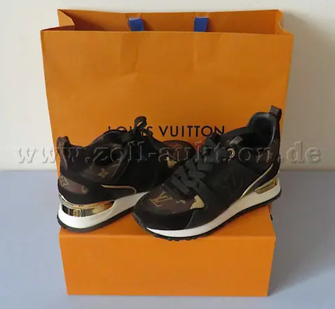 1 زوج حذاء نسائي من ماركة Louis Vuitton، مقاس 36