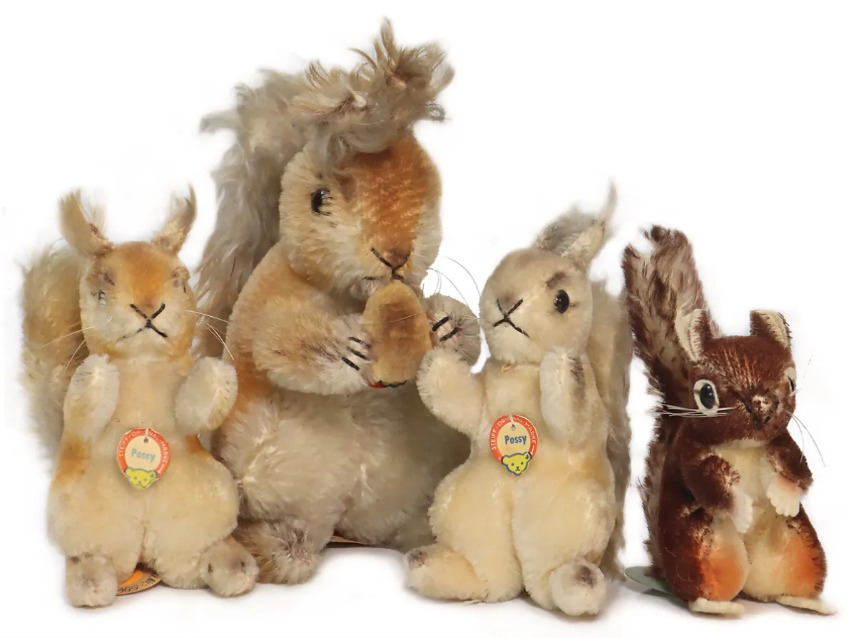 Steiff – 4 pièces écureuil