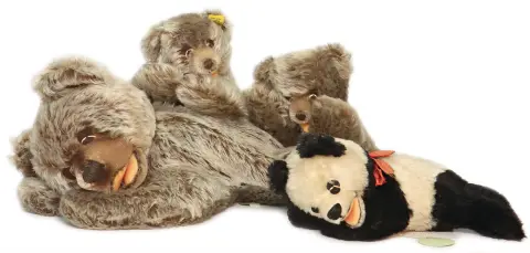 Steiff – lot de 4 pièces