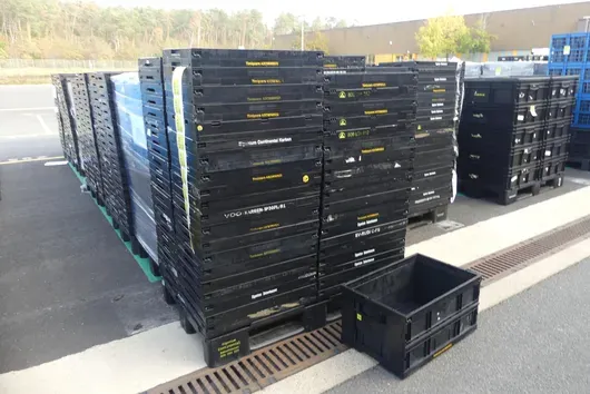 Palé de cajas plegables, negras