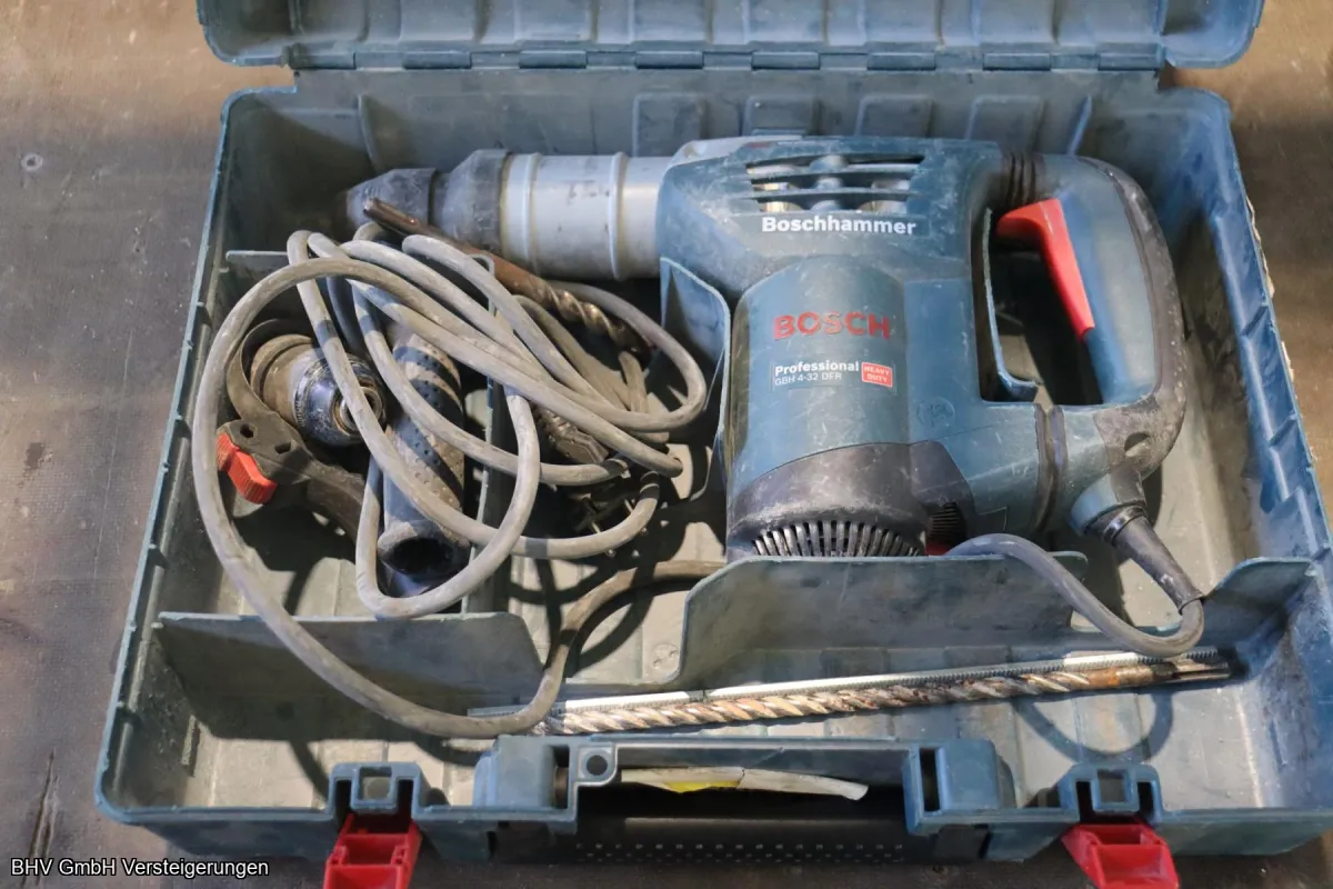 Перфоратор (у кейсі) Bosch (синій) GBH 4-32 DRF Professional