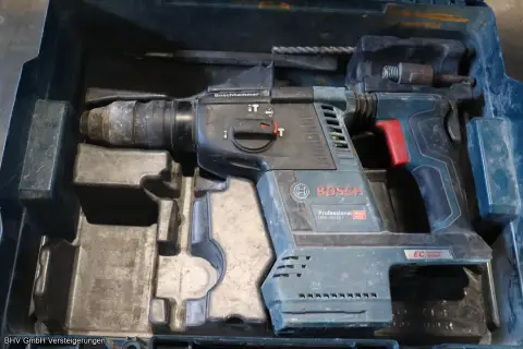 Акумуляторний перфоратор (у кейсі) Bosch (синій) GBH 18 V-26 F