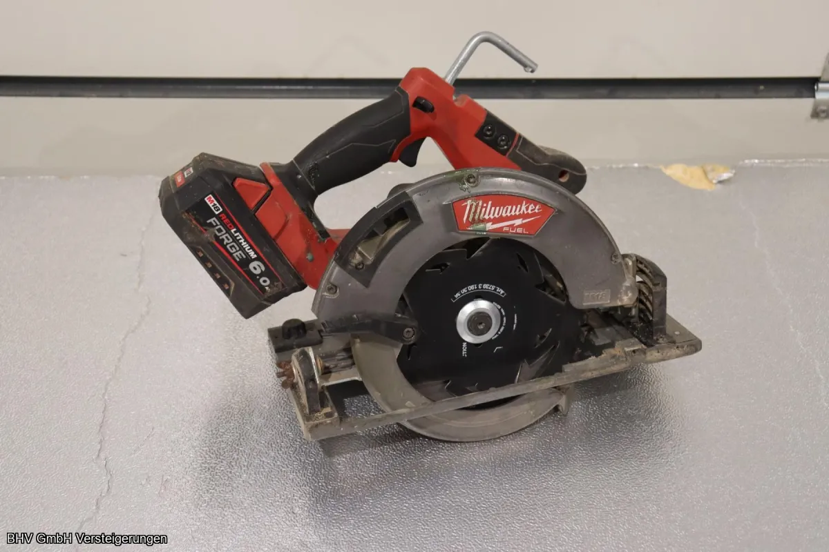 Akku-Handkreissäge Milwaukee M18 FCSG66