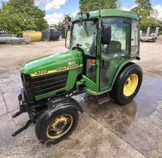 Trattore agricolo John Deere 4300