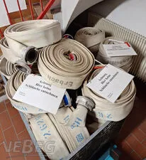 30 darab tűzoltó nyomótömlő B méret, 20 m hosszú