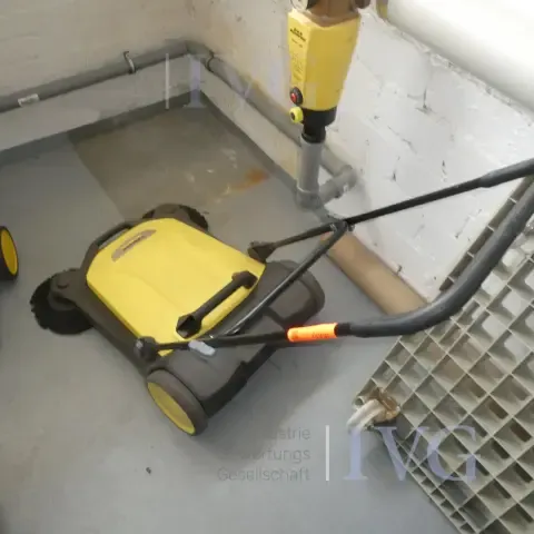 Barredora manual KÄRCHER S4 Twin