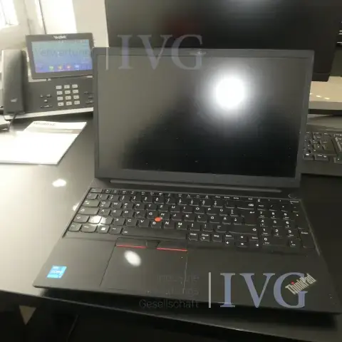Portátil LENOVO ThinkPad E15