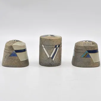 HANS PETER MADER. Tri dizajnerske kutije, keramika, 1994-1999.