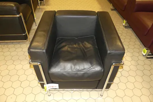 Cassina - Nojatuoli (dimensione-replika)