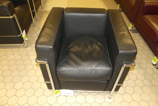 Cassina - Nojatuoli (dimensione-replika)
