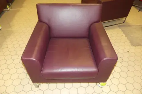Walter Knoll - Armchair, wine red