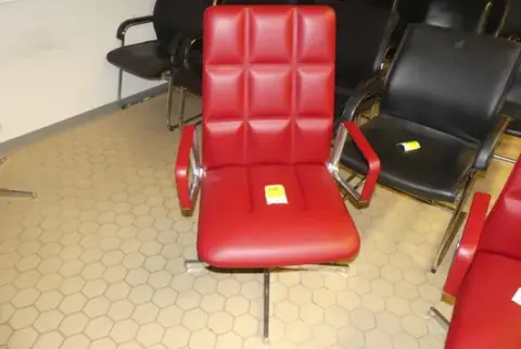 Walter Knoll - Konferenssituoli, punainen
