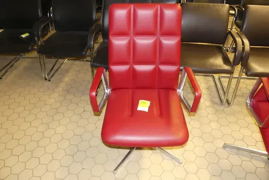 Walter Knoll - सम्मेलन कुर्सी, लाल