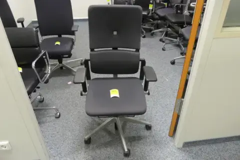 Steelcase - Kiertotuoli, musta/antrasiitti