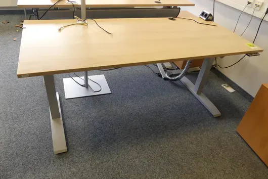 Rohde & Grahl - Bureau à hauteur réglable électriquement