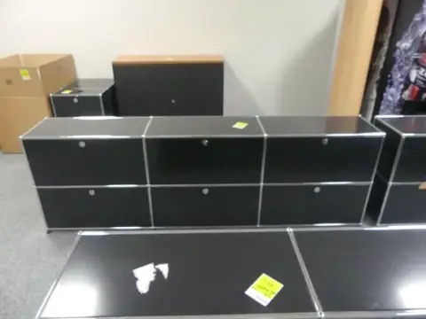 USM Haller - Skap, svart