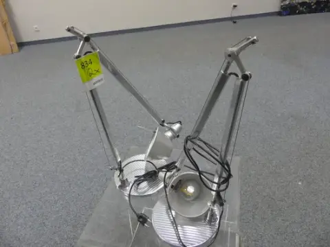 2件Artemide台灯