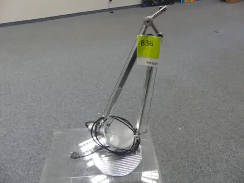 Artemide - 台灯