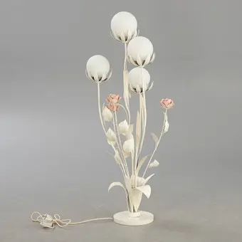 好莱坞摄政风格花卉落地灯，带四个玻璃灯罩，20世纪下半叶。